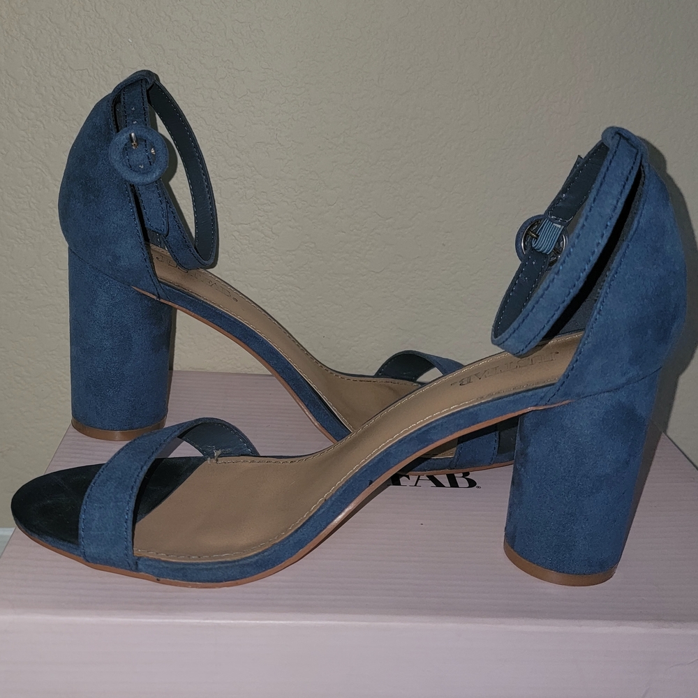 Slate Blue Cylindrical Heel Sandals - Picture 11 of 16